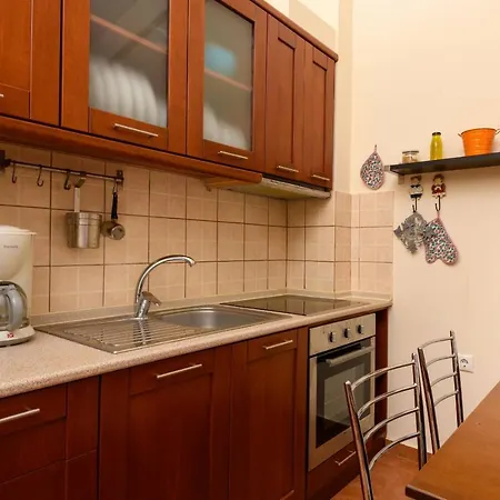 Zoe's Sea View 公寓 *