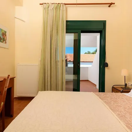 Zoe's Sea View Apartment